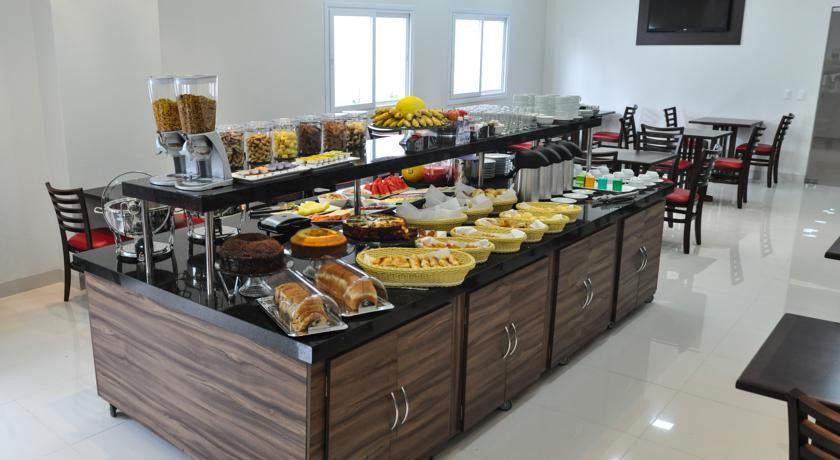 Hotel Taina - Aeroporto Cuiaba Várzea Grande Buitenkant foto